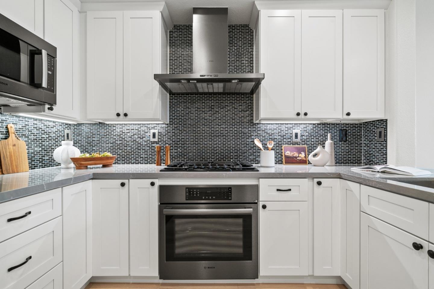 Detail Gallery Image 15 of 50 For 4443 Lick Mill Blvd, Santa Clara,  CA 95054 - 3 Beds | 3 Baths