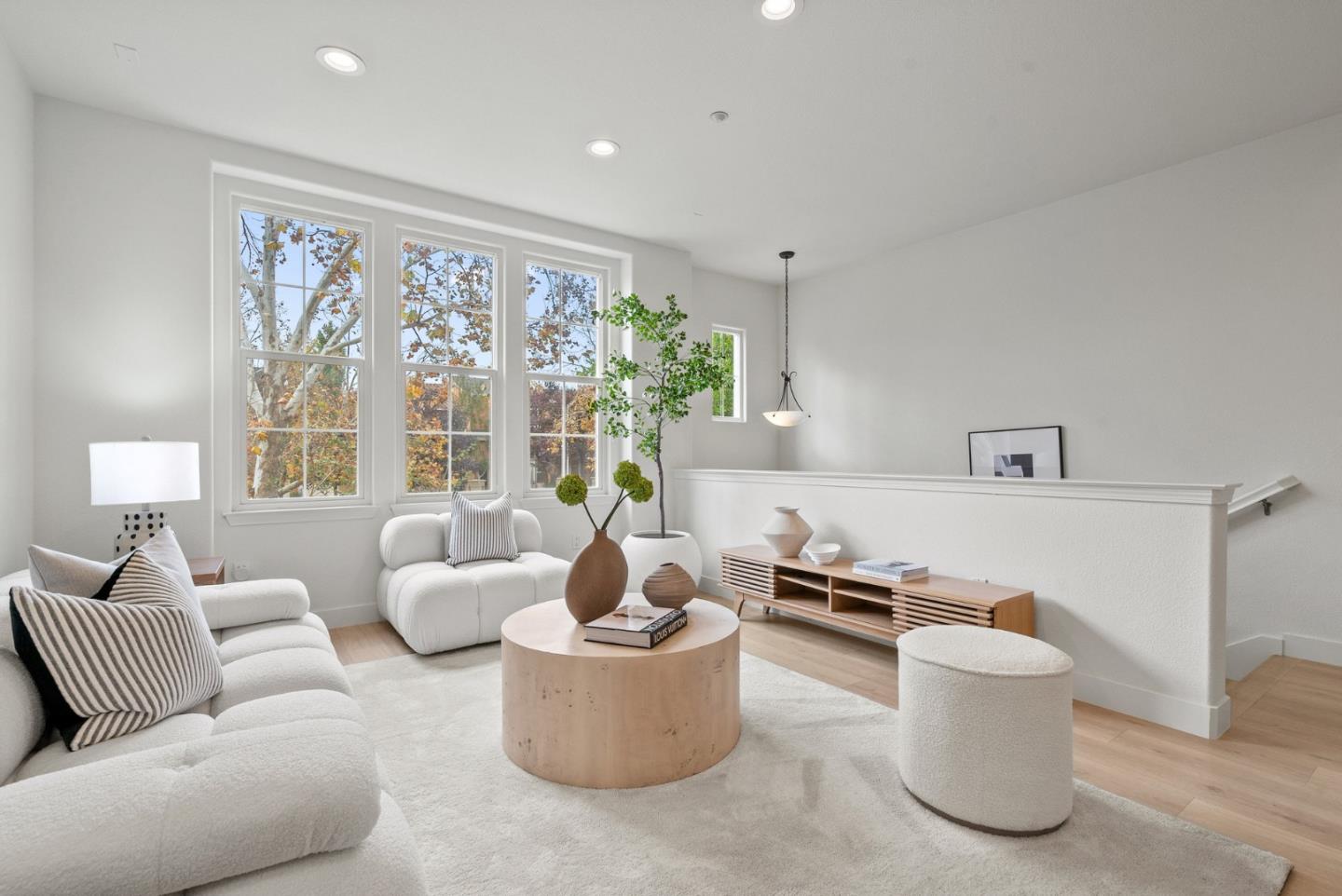 Detail Gallery Image 5 of 50 For 4443 Lick Mill Blvd, Santa Clara,  CA 95054 - 3 Beds | 3 Baths