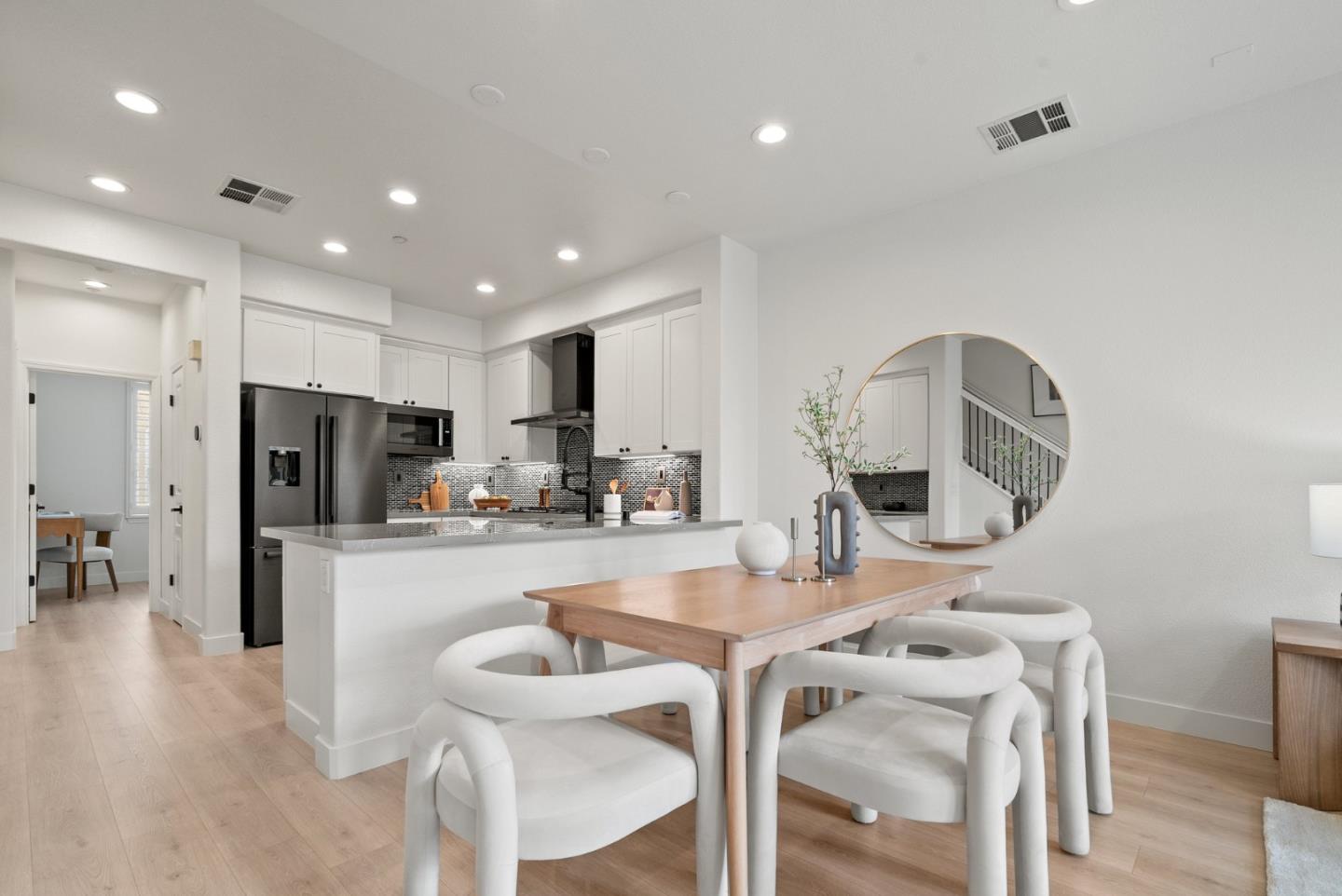 Detail Gallery Image 9 of 50 For 4443 Lick Mill Blvd, Santa Clara,  CA 95054 - 3 Beds | 3 Baths