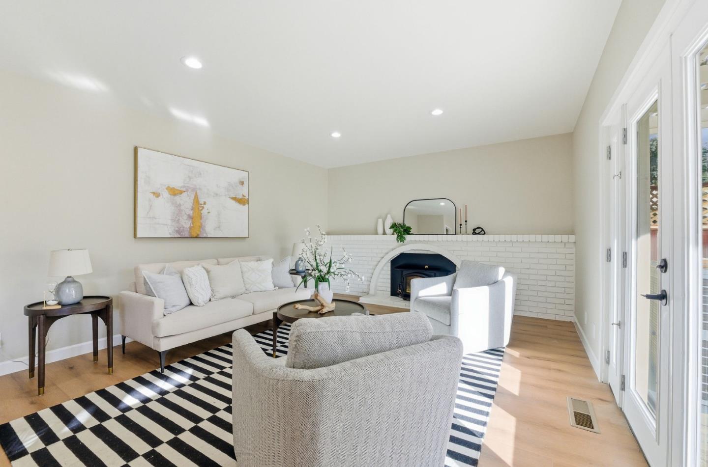 Detail Gallery Image 12 of 41 For 668 Potomac Ct, San Jose,  CA 95136 - 5 Beds | 3 Baths