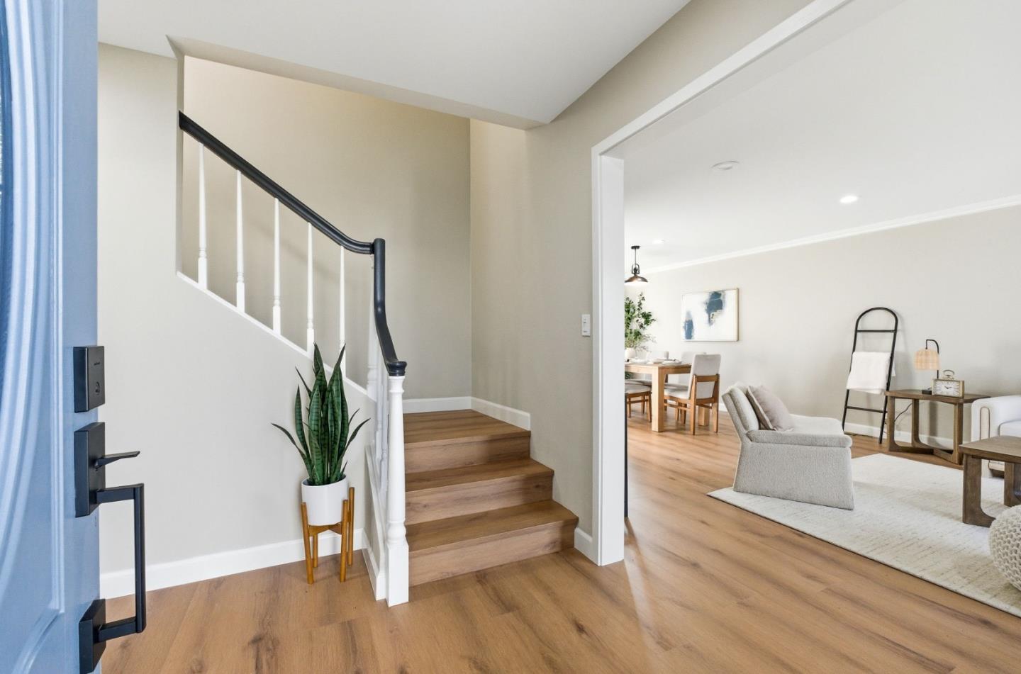 Detail Gallery Image 2 of 41 For 668 Potomac Ct, San Jose,  CA 95136 - 5 Beds | 3 Baths