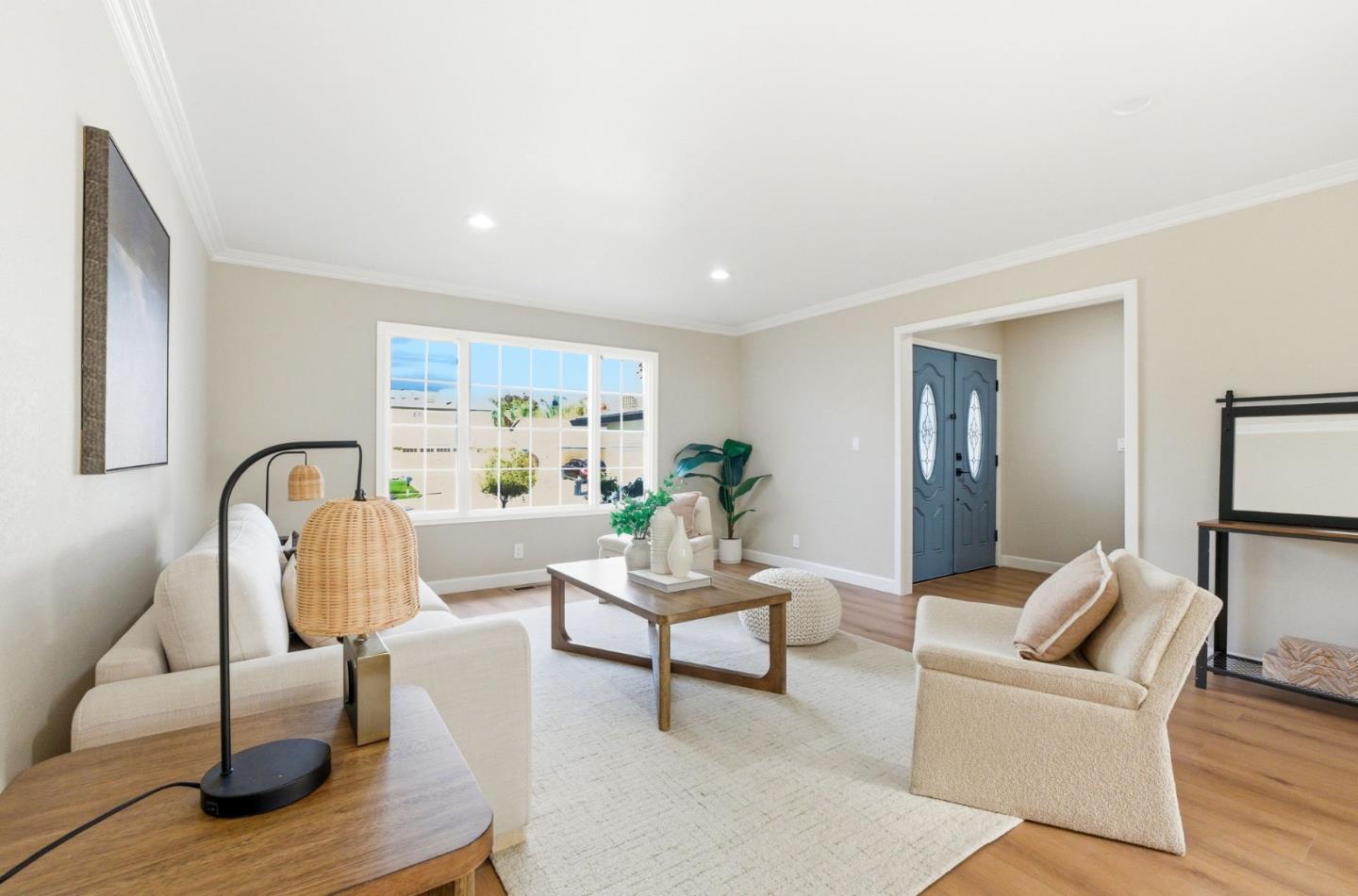 Detail Gallery Image 5 of 41 For 668 Potomac Ct, San Jose,  CA 95136 - 5 Beds | 3 Baths