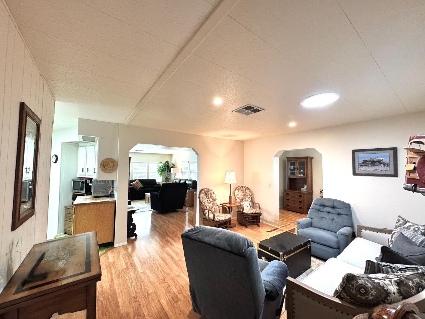 Detail Gallery Image 23 of 25 For 14 Driftwood Trl #14,  Half Moon Bay,  CA 94019 - 2 Beds | 2 Baths