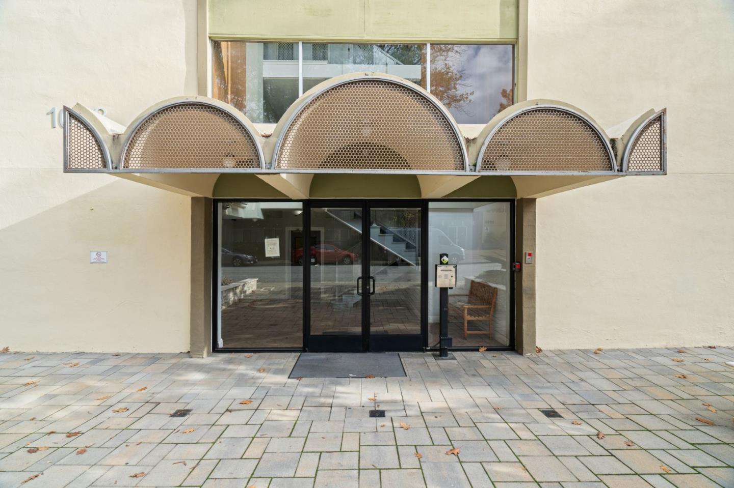 Detail Gallery Image 27 of 28 For 1033 Crestview Dr #207,  Mountain View,  CA 94040 - 2 Beds | 2 Baths