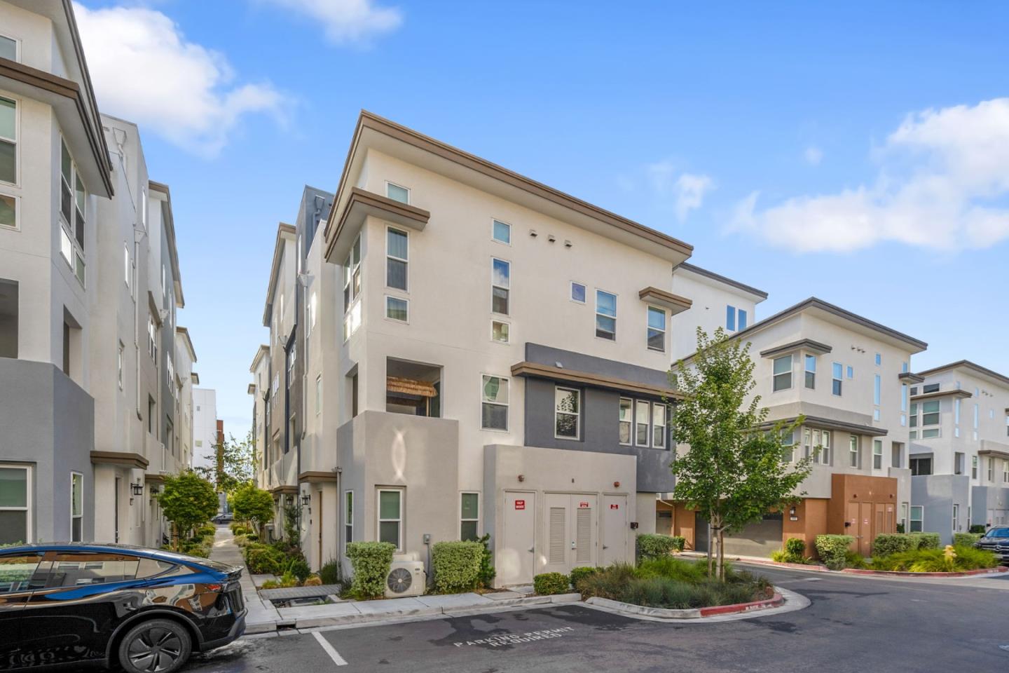 Photo #4: ML82028065 Listing: Photo #4