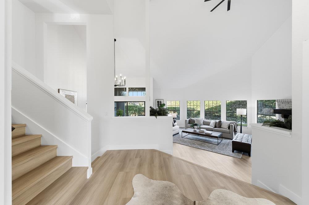 Detail Gallery Image 16 of 45 For 370 Burning Tree Ct, Half Moon Bay,  CA 94019 - 3 Beds | 3 Baths