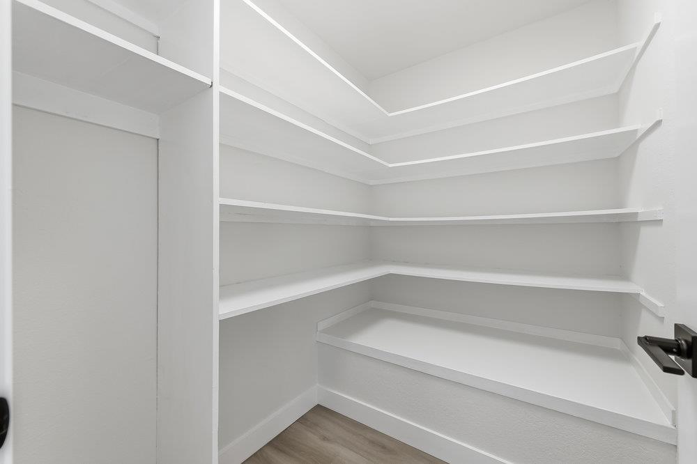 Detail Gallery Image 33 of 45 For 370 Burning Tree Ct, Half Moon Bay,  CA 94019 - 3 Beds | 3 Baths