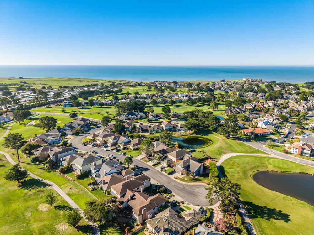 Detail Gallery Image 45 of 45 For 370 Burning Tree Ct, Half Moon Bay,  CA 94019 - 3 Beds | 3 Baths