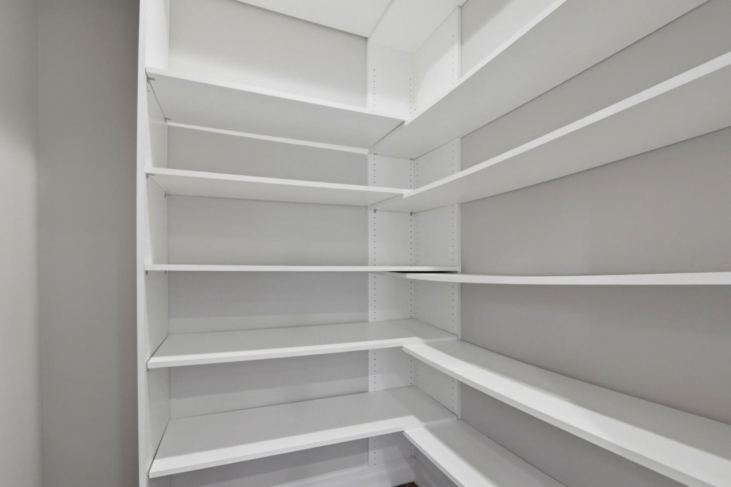 Detail Gallery Image 85 of 118 For 12387 Stonebrook Dr, Los Altos Hills,  CA 94022 - 5 Beds | 3/1 Baths