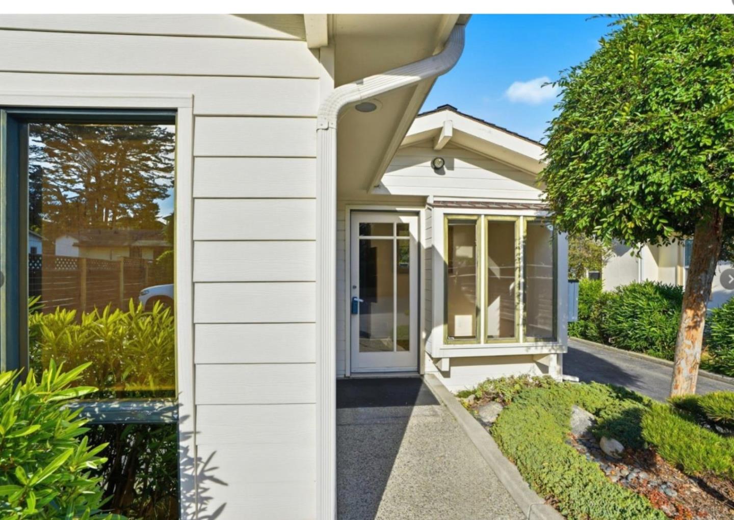 Detail Gallery Image 12 of 20 For 167 El Dorado St, Monterey,  CA 93940 - – Beds | – Baths