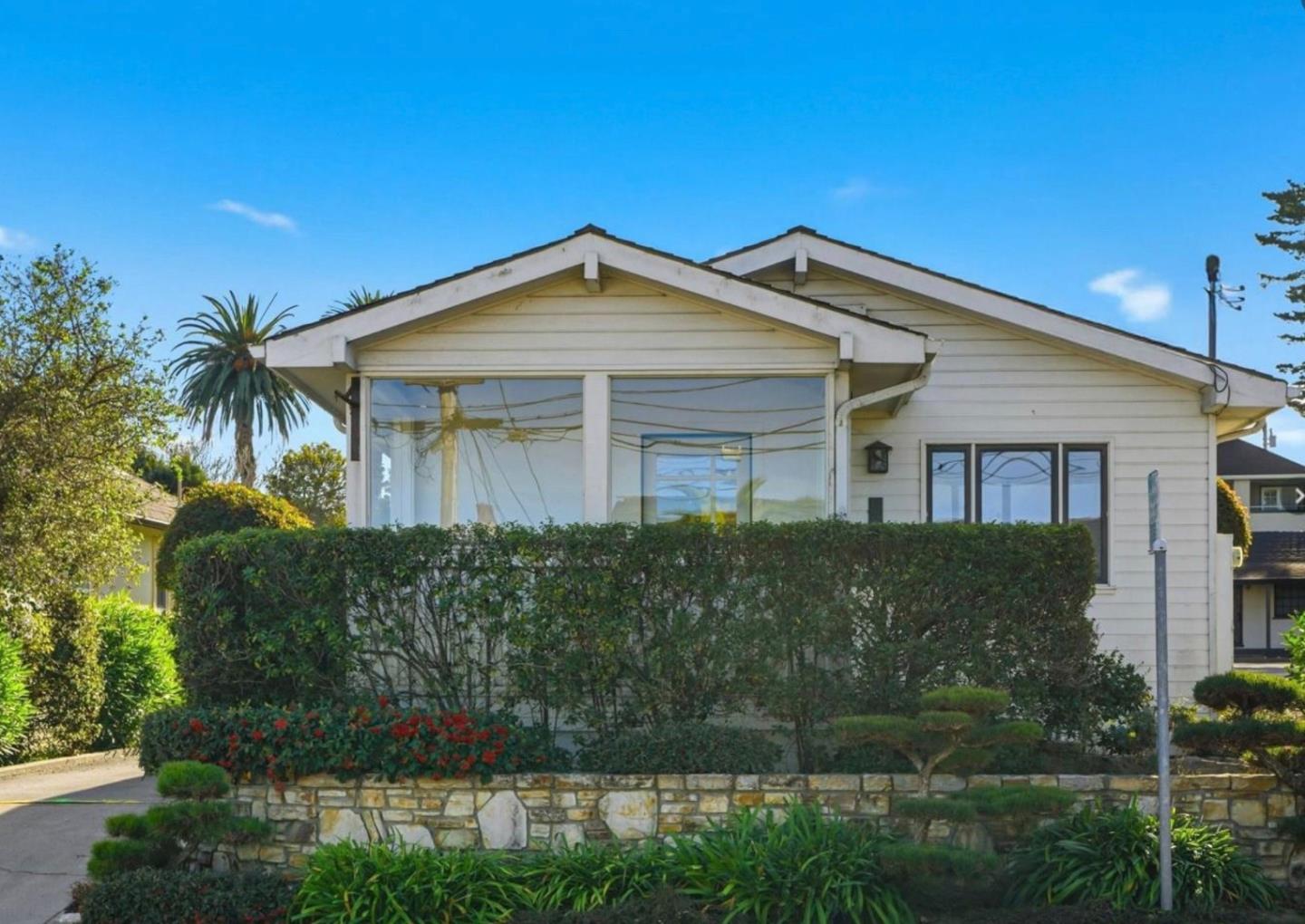 Detail Gallery Image 3 of 20 For 167 El Dorado St, Monterey,  CA 93940 - – Beds | – Baths