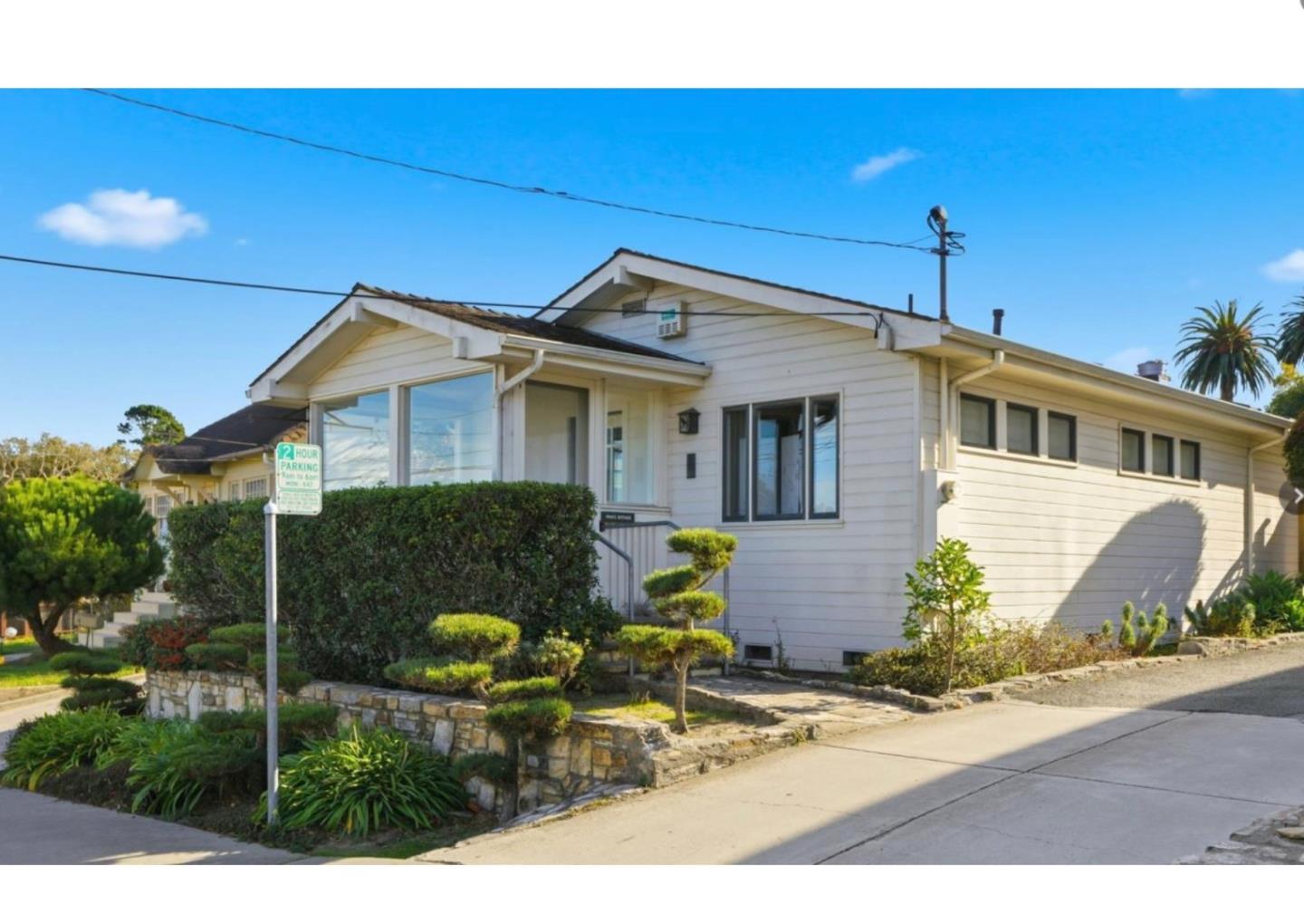 Detail Gallery Image 4 of 20 For 167 El Dorado St, Monterey,  CA 93940 - – Beds | – Baths