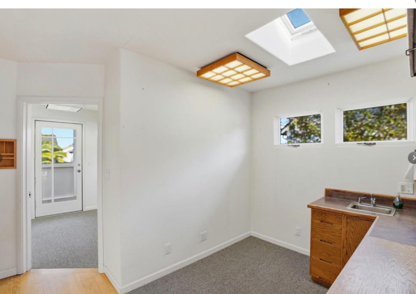 Detail Gallery Image 7 of 20 For 167 El Dorado St, Monterey,  CA 93940 - – Beds | – Baths