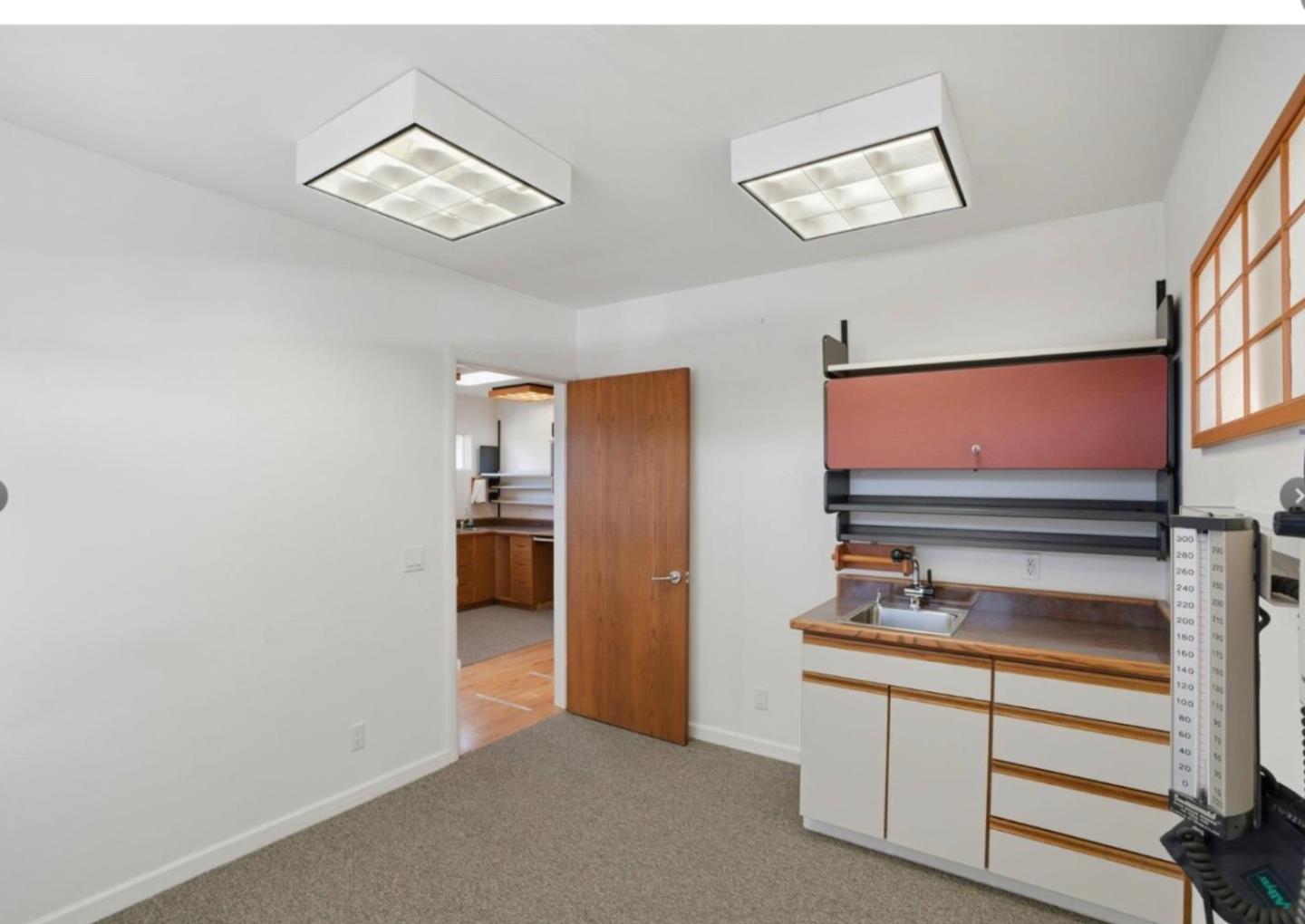 Detail Gallery Image 8 of 20 For 167 El Dorado St, Monterey,  CA 93940 - – Beds | – Baths