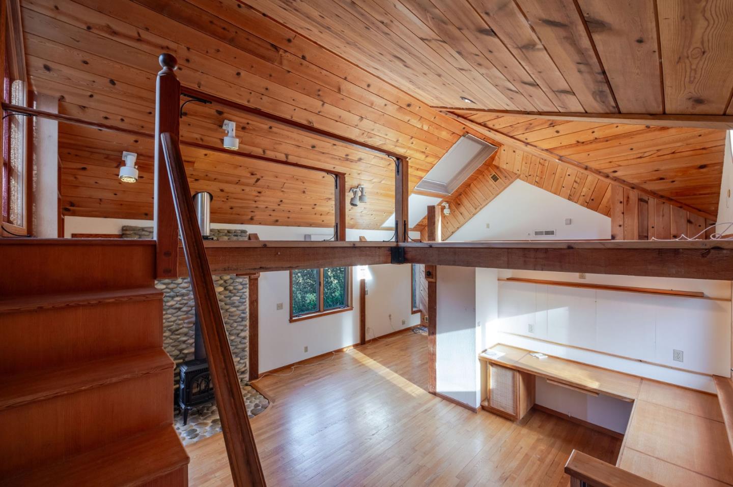 Detail Gallery Image 27 of 69 For 1009 Miramontes St, Half Moon Bay,  CA 94019 - 3 Beds | 4 Baths