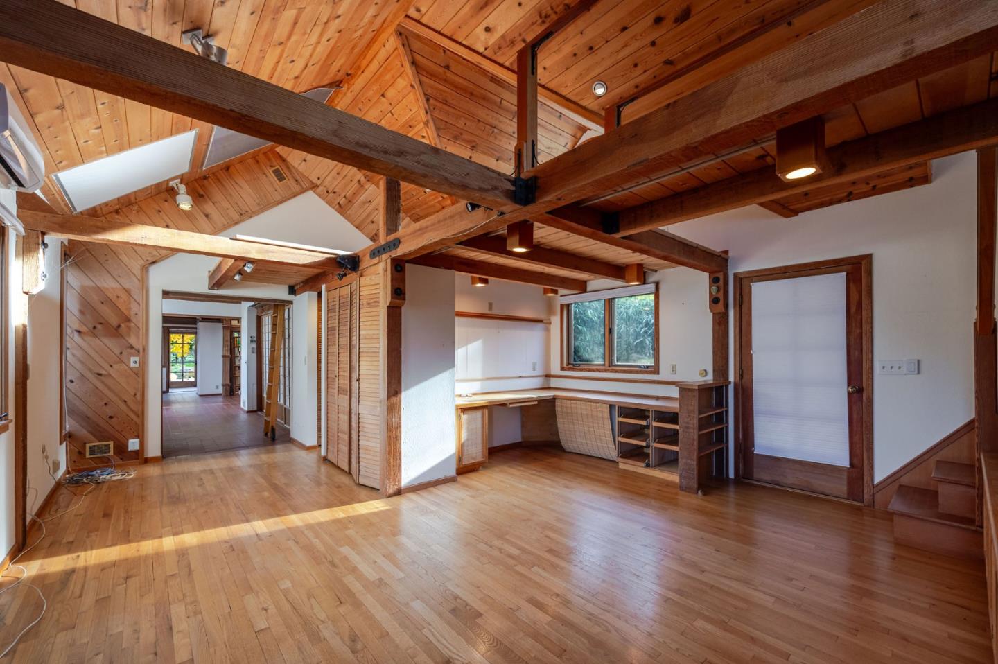 Detail Gallery Image 29 of 69 For 1009 Miramontes St, Half Moon Bay,  CA 94019 - 3 Beds | 4 Baths