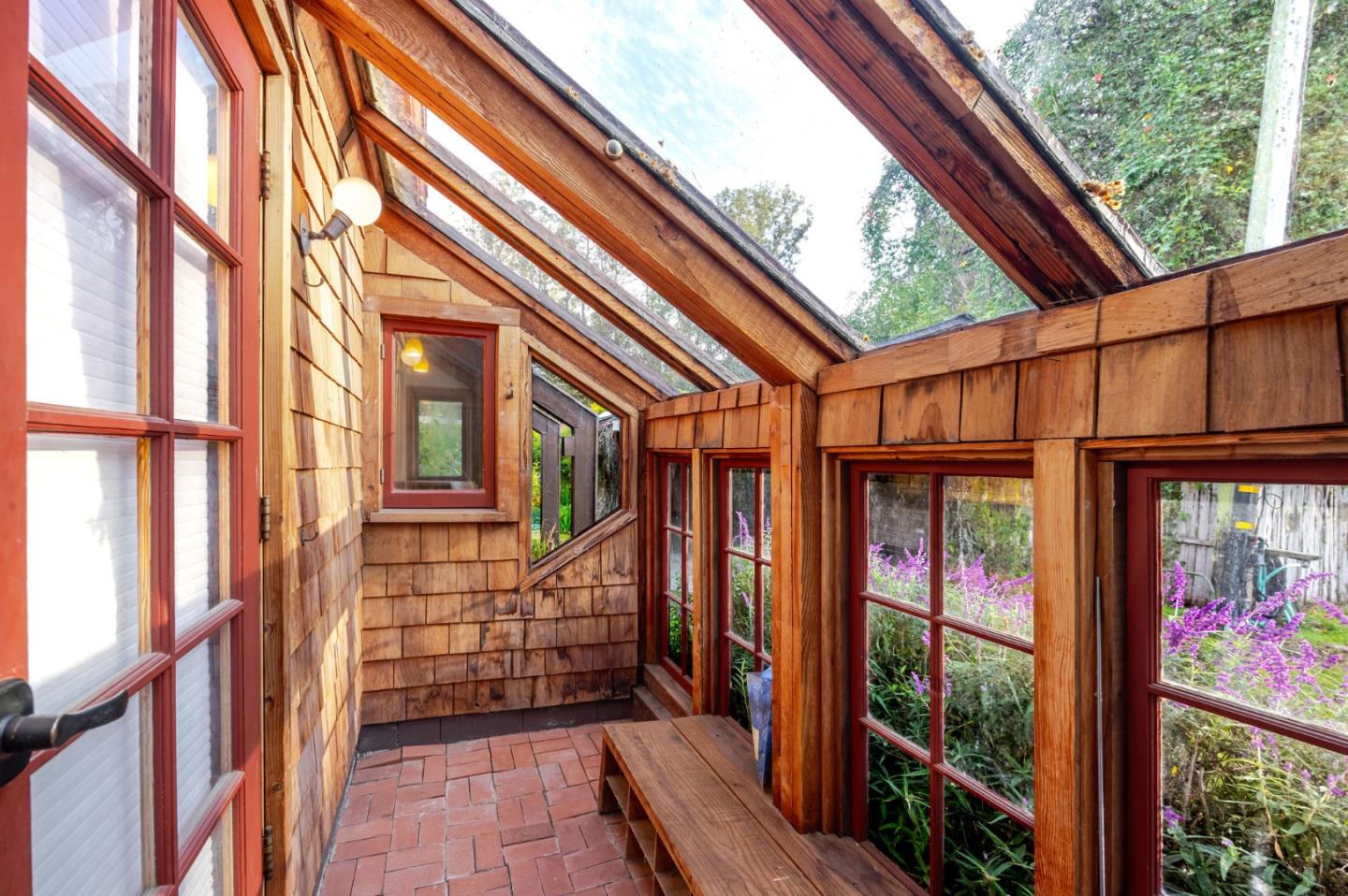 Detail Gallery Image 35 of 69 For 1009 Miramontes St, Half Moon Bay,  CA 94019 - 3 Beds | 4 Baths