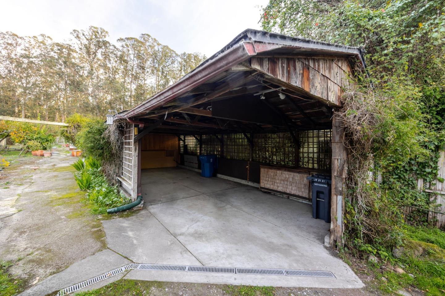 Detail Gallery Image 38 of 69 For 1009 Miramontes St, Half Moon Bay,  CA 94019 - 3 Beds | 4 Baths