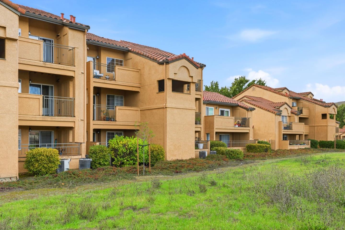 Detail Gallery Image 20 of 26 For 450 Bollinger Canyon Ln #390,  San Ramon,  CA 94582 - 1 Beds | 1 Baths