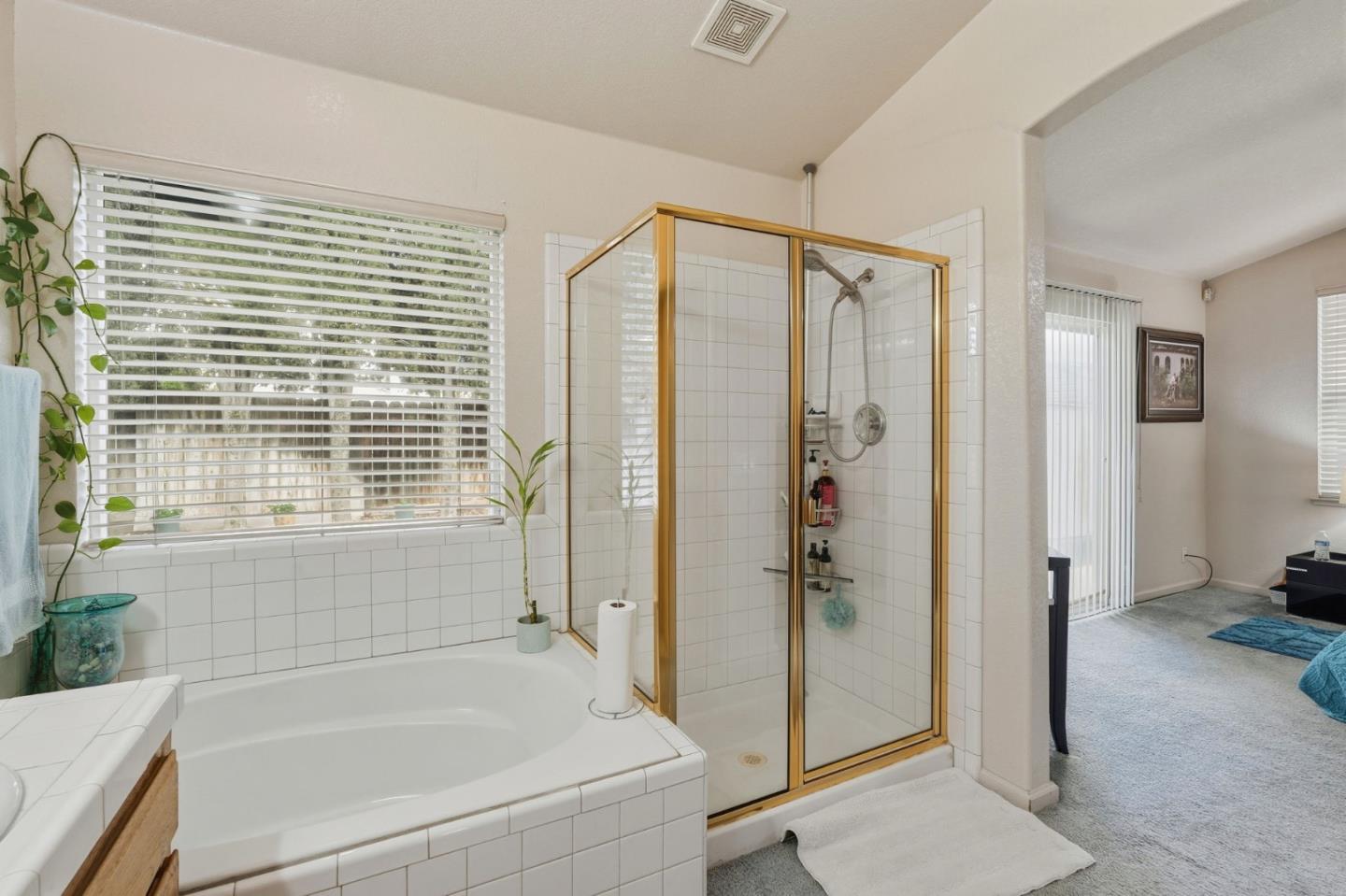 Detail Gallery Image 23 of 32 For 1883 College Greens Dr, Los Banos,  CA 93635 - 4 Beds | 2 Baths
