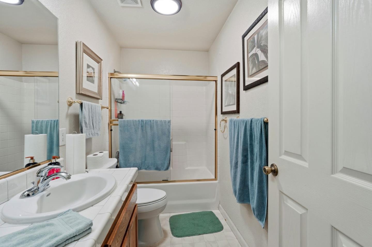 Detail Gallery Image 24 of 32 For 1883 College Greens Dr, Los Banos,  CA 93635 - 4 Beds | 2 Baths