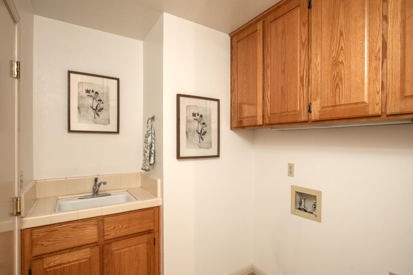 Detail Gallery Image 26 of 33 For 5935 Porto Alegre Dr, San Jose,  CA 95120 - 4 Beds | 2/1 Baths