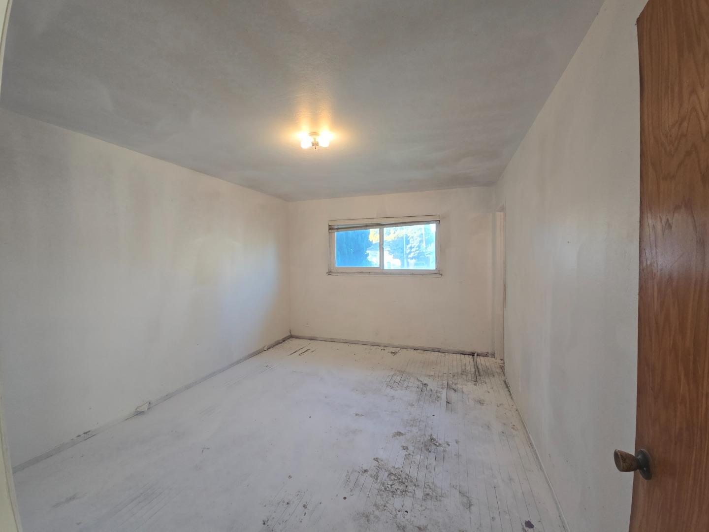 Detail Gallery Image 10 of 24 For 1355 Buchanan Dr, Santa Clara,  CA 95051 - 3 Beds | 2 Baths