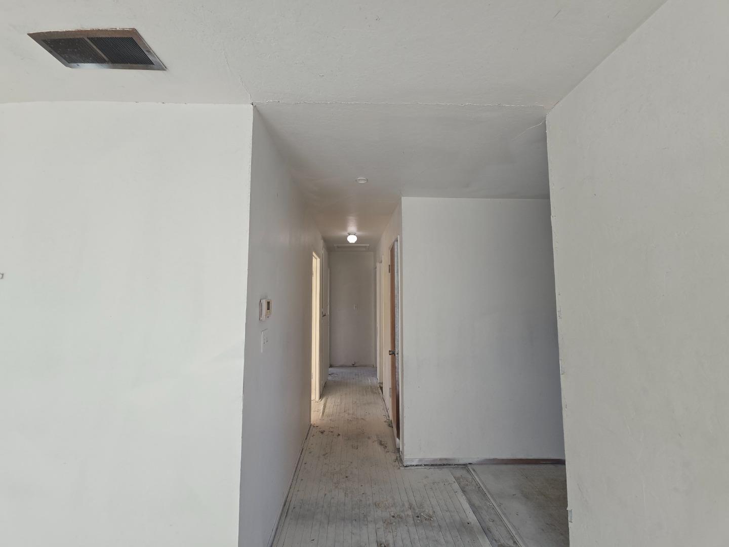 Detail Gallery Image 13 of 24 For 1355 Buchanan Dr, Santa Clara,  CA 95051 - 3 Beds | 2 Baths