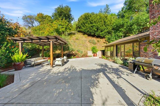 Detail Gallery Image 31 of 57 For 11265 Canyon Dr, San Jose,  CA 95127 - 2 Beds | 2 Baths