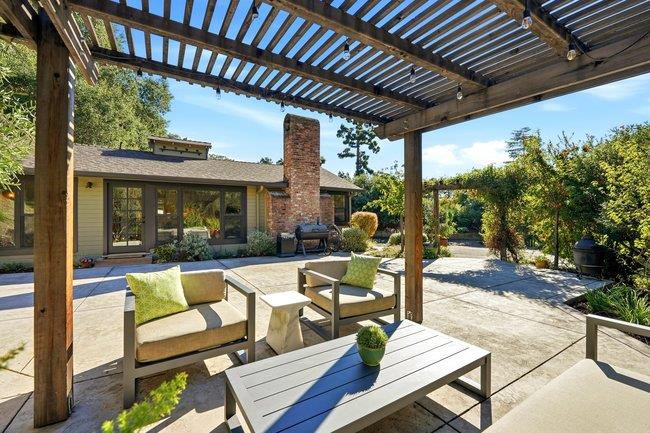 Detail Gallery Image 4 of 57 For 11265 Canyon Dr, San Jose,  CA 95127 - 2 Beds | 2 Baths