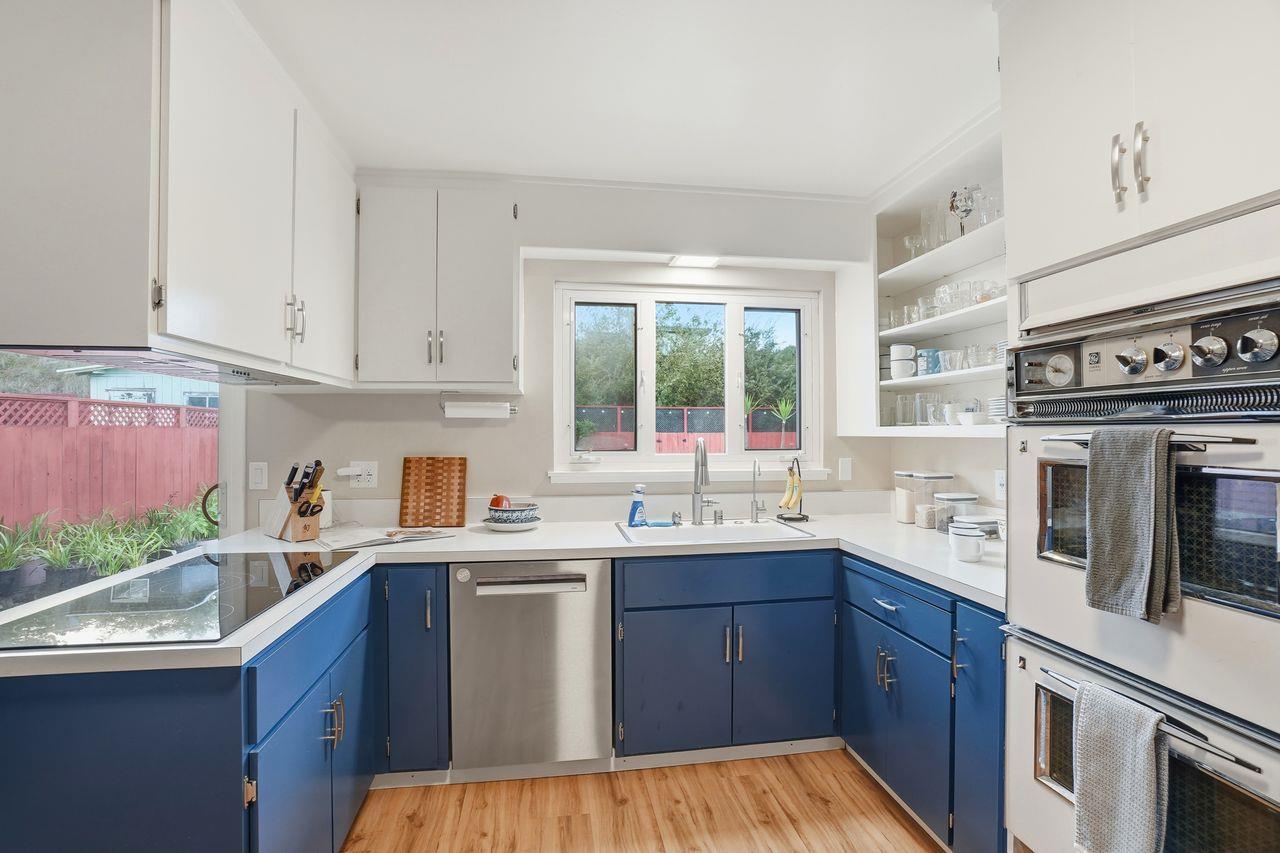 Detail Gallery Image 11 of 43 For 312 Alta Mesa Dr, South San Francisco,  CA 94080 - 3 Beds | 2 Baths