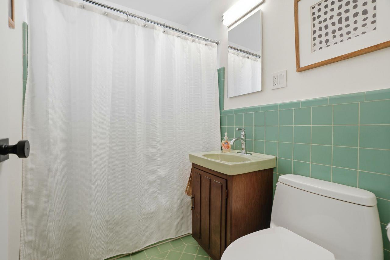 Detail Gallery Image 20 of 43 For 312 Alta Mesa Dr, South San Francisco,  CA 94080 - 3 Beds | 2 Baths