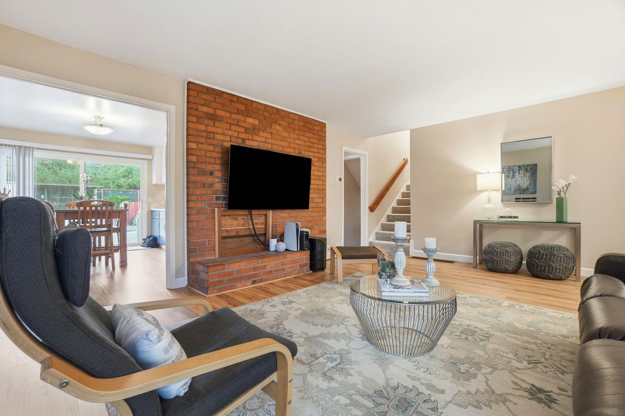 Detail Gallery Image 7 of 43 For 312 Alta Mesa Dr, South San Francisco,  CA 94080 - 3 Beds | 2 Baths