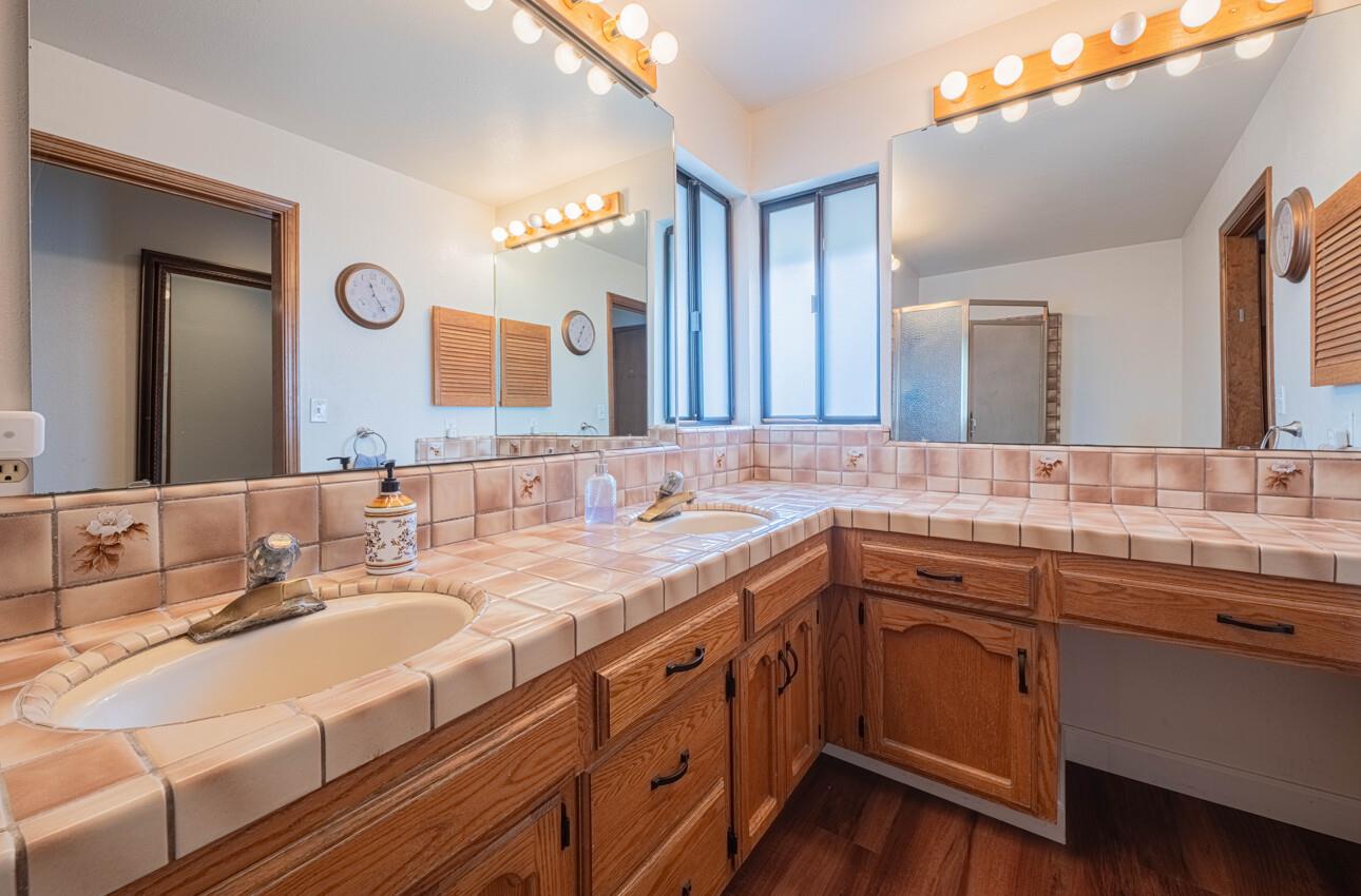 Detail Gallery Image 44 of 79 For 310 Mesa Rd, Salinas,  CA 93908 - 4 Beds | 2 Baths