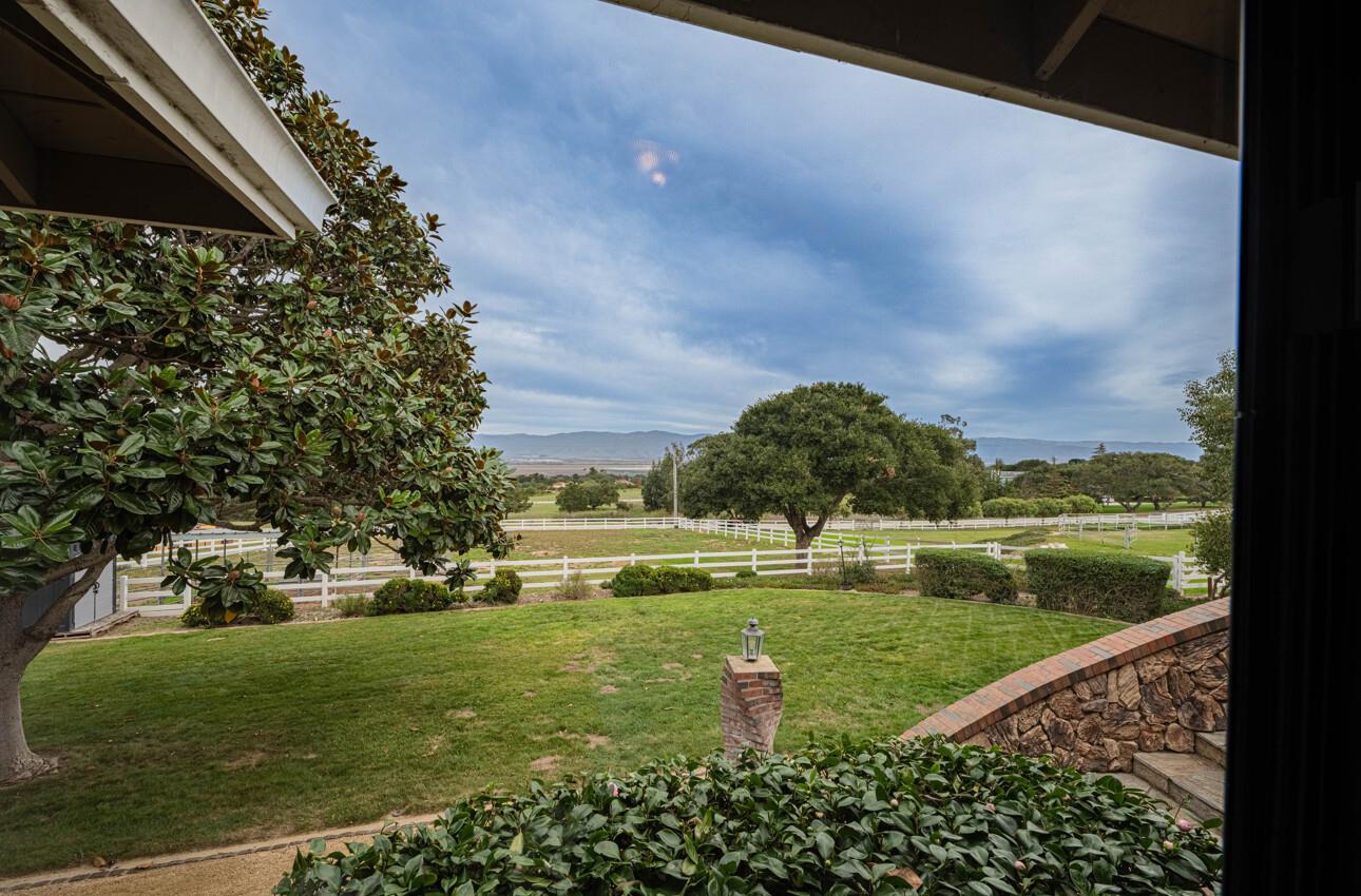 Detail Gallery Image 47 of 79 For 310 Mesa Rd, Salinas,  CA 93908 - 4 Beds | 2 Baths