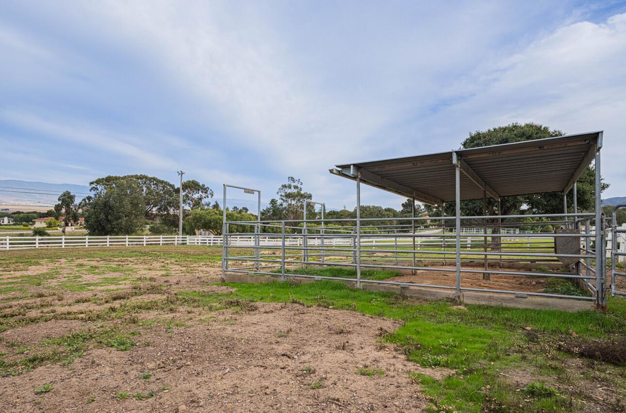 Detail Gallery Image 65 of 79 For 310 Mesa Rd, Salinas,  CA 93908 - 4 Beds | 2 Baths