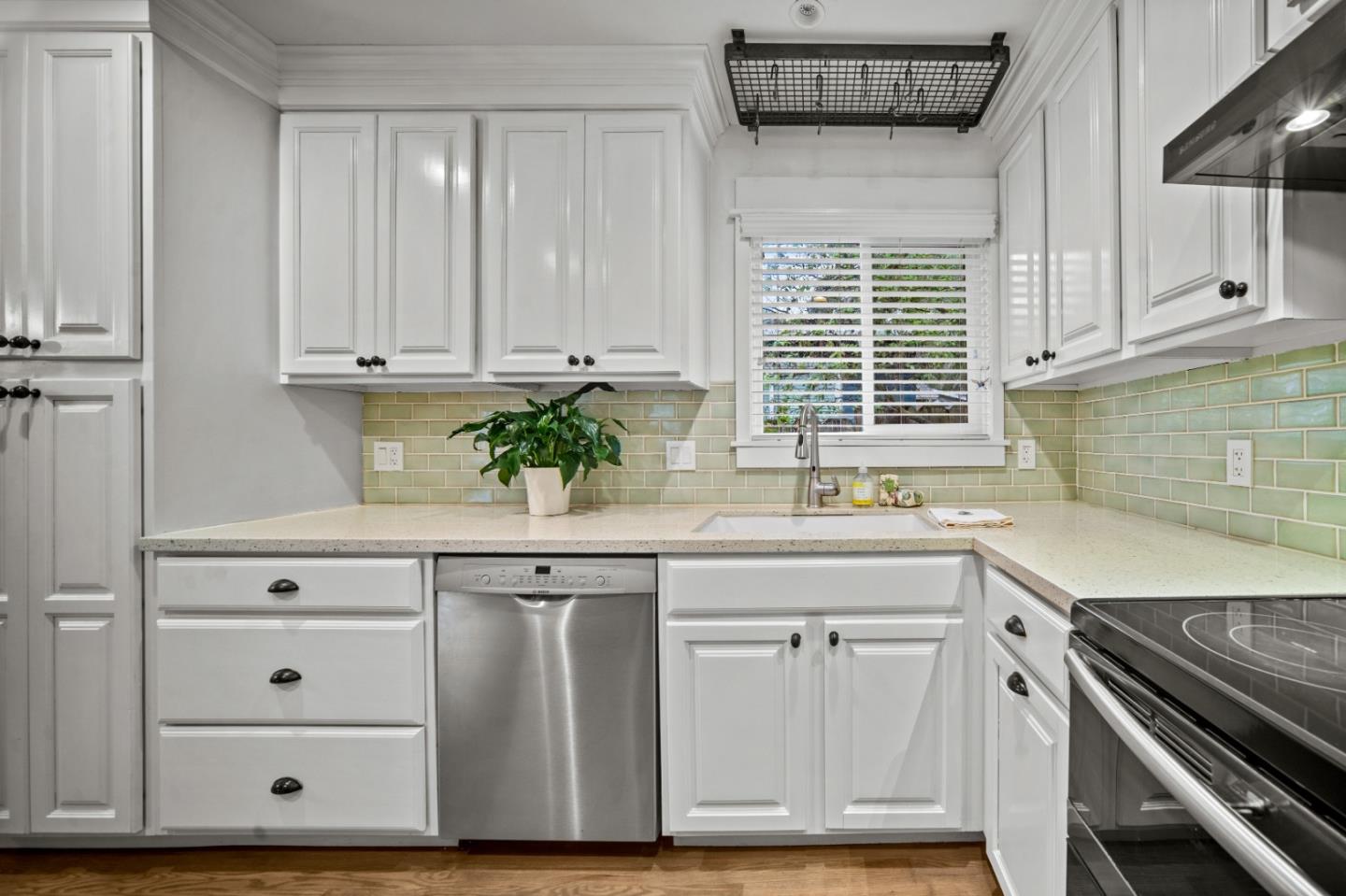 Detail Gallery Image 6 of 24 For 1321 David Ave, Pacific Grove,  CA 93950 - 3 Beds | 2 Baths