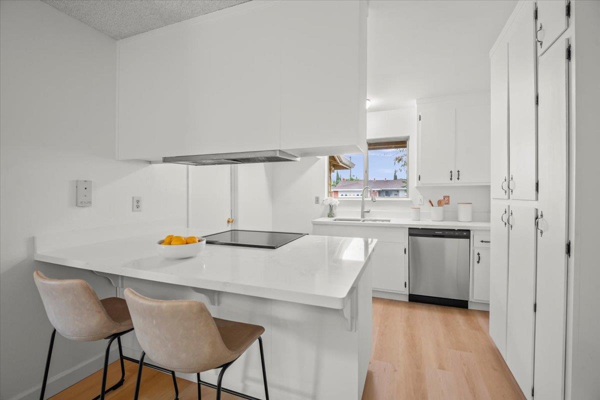 Detail Gallery Image 8 of 25 For 3131 Sylvan Dr, San Jose,  CA 95148 - 4 Beds | 2 Baths