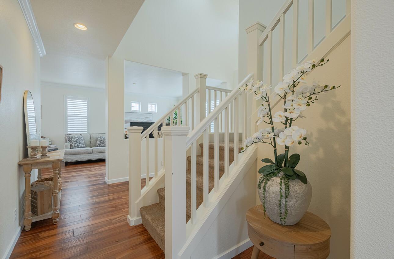 Detail Gallery Image 24 of 41 For 1818 Lancashire Dr, Salinas,  CA 93906 - 5 Beds | 3 Baths