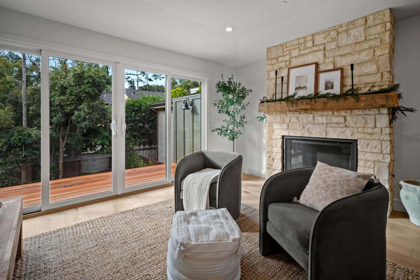 Detail Gallery Image 13 of 39 For 0 Santa Fe 7 Sw of 8th Ave, Carmel,  CA 93923 - 4 Beds | 3/1 Baths