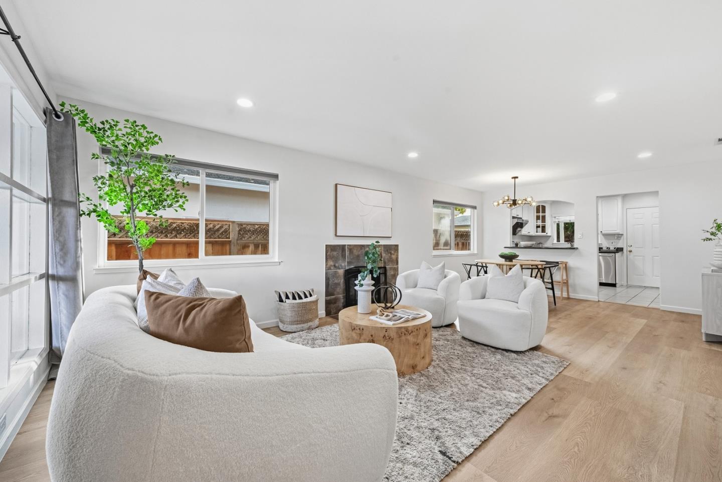 Detail Gallery Image 6 of 40 For 716 Kiely Blvd, Santa Clara,  CA 95051 - 3 Beds | 2 Baths