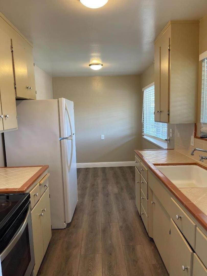 Detail Gallery Image 7 of 23 For 755 E Duane Ave #I,  Sunnyvale,  CA 94085 - 2 Beds | 1 Baths