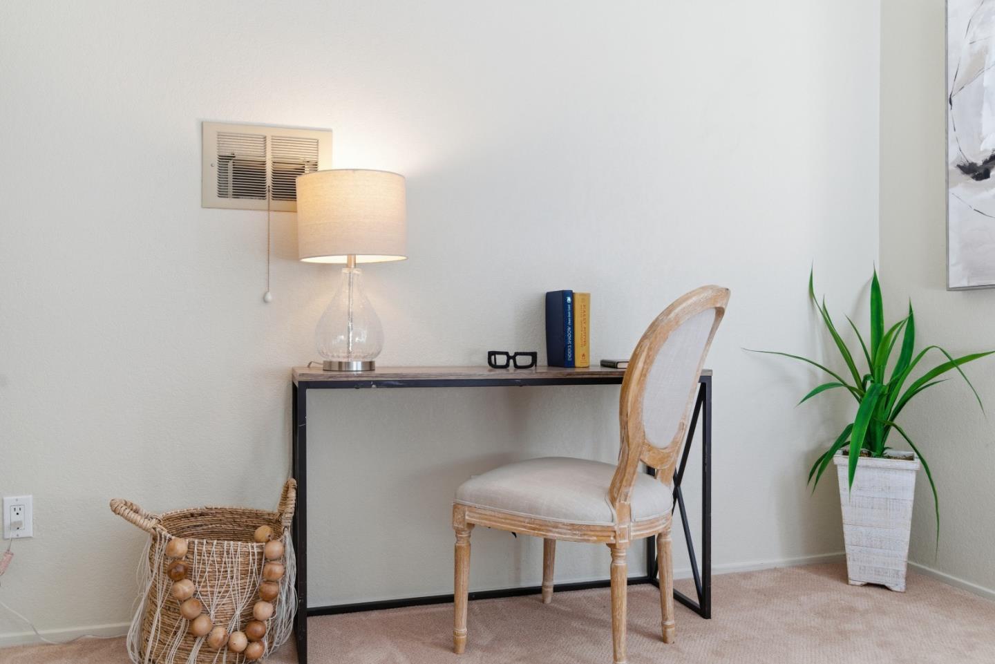 Detail Gallery Image 13 of 37 For 1058 Tekman Dr, San Jose,  CA 95122 - 1 Beds | 1 Baths