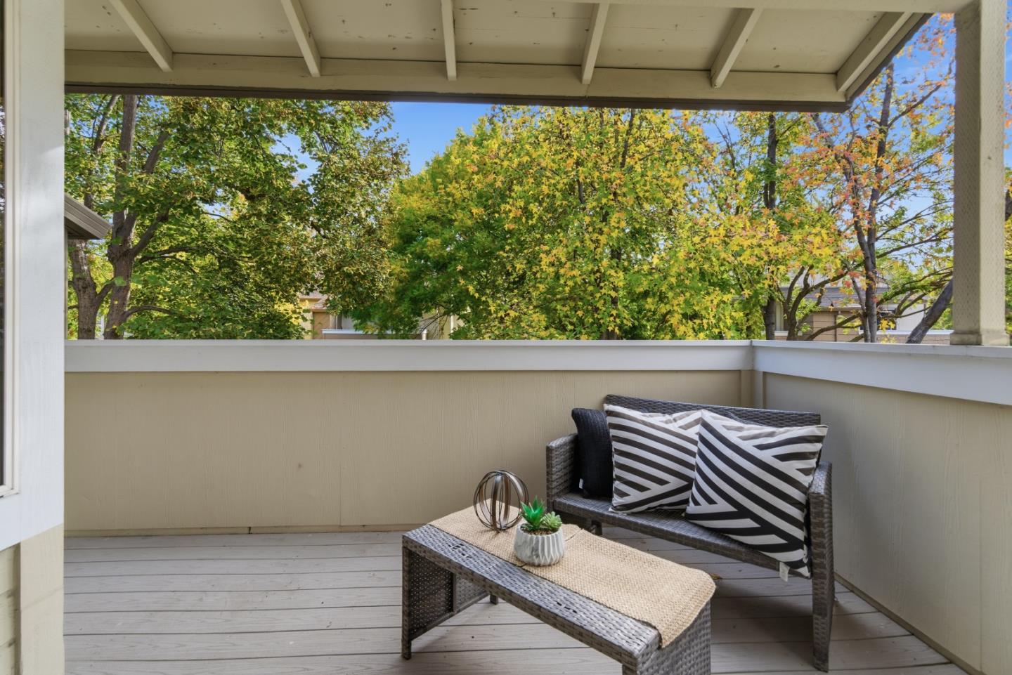 Detail Gallery Image 28 of 37 For 1058 Tekman Dr, San Jose,  CA 95122 - 1 Beds | 1 Baths