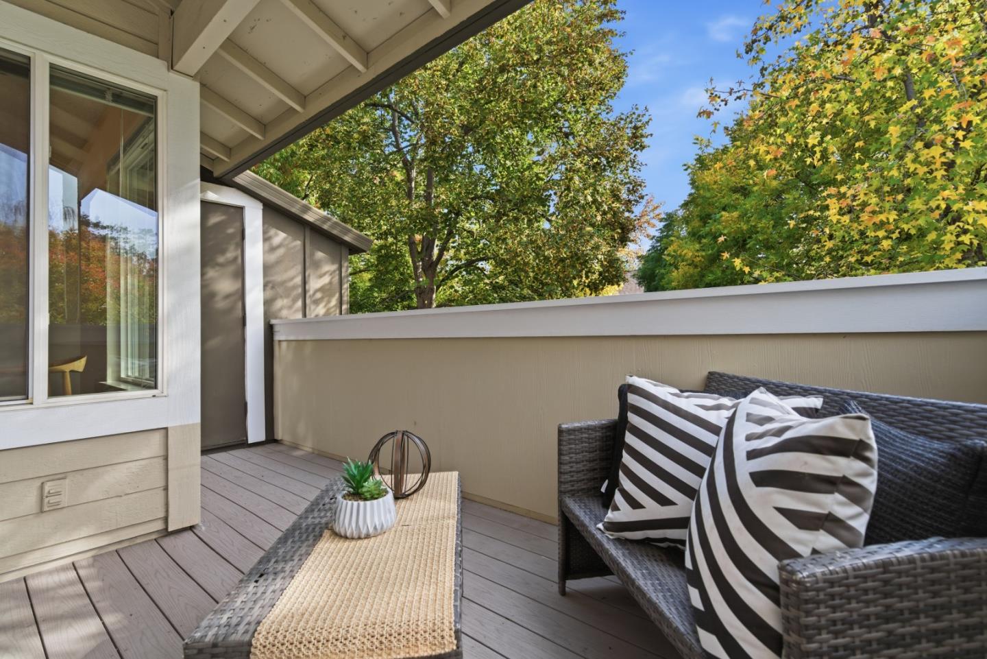 Detail Gallery Image 29 of 37 For 1058 Tekman Dr, San Jose,  CA 95122 - 1 Beds | 1 Baths