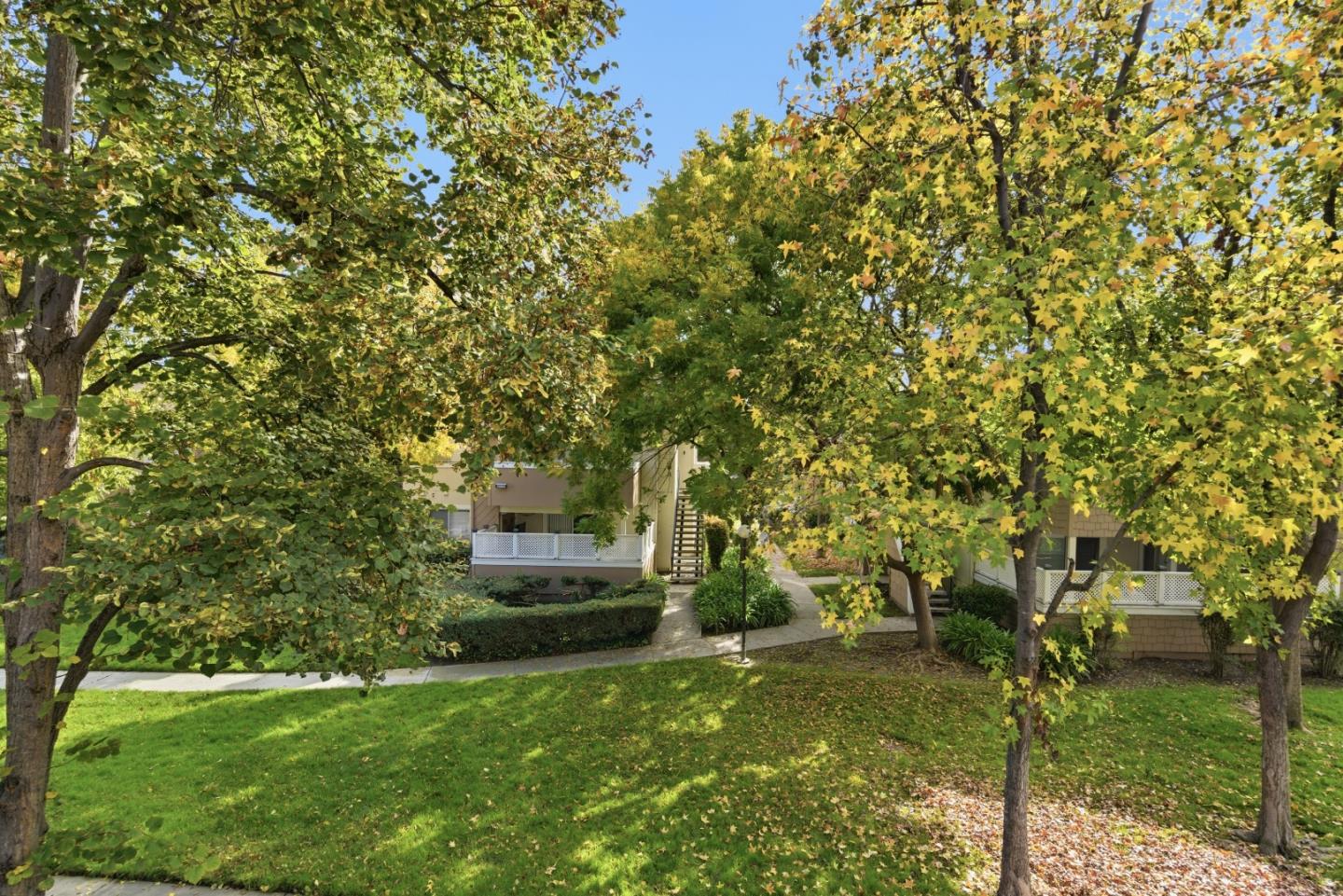 Detail Gallery Image 30 of 37 For 1058 Tekman Dr, San Jose,  CA 95122 - 1 Beds | 1 Baths