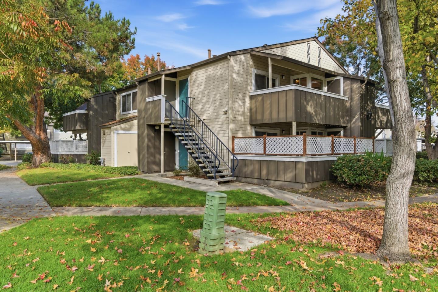 Detail Gallery Image 33 of 37 For 1058 Tekman Dr, San Jose,  CA 95122 - 1 Beds | 1 Baths