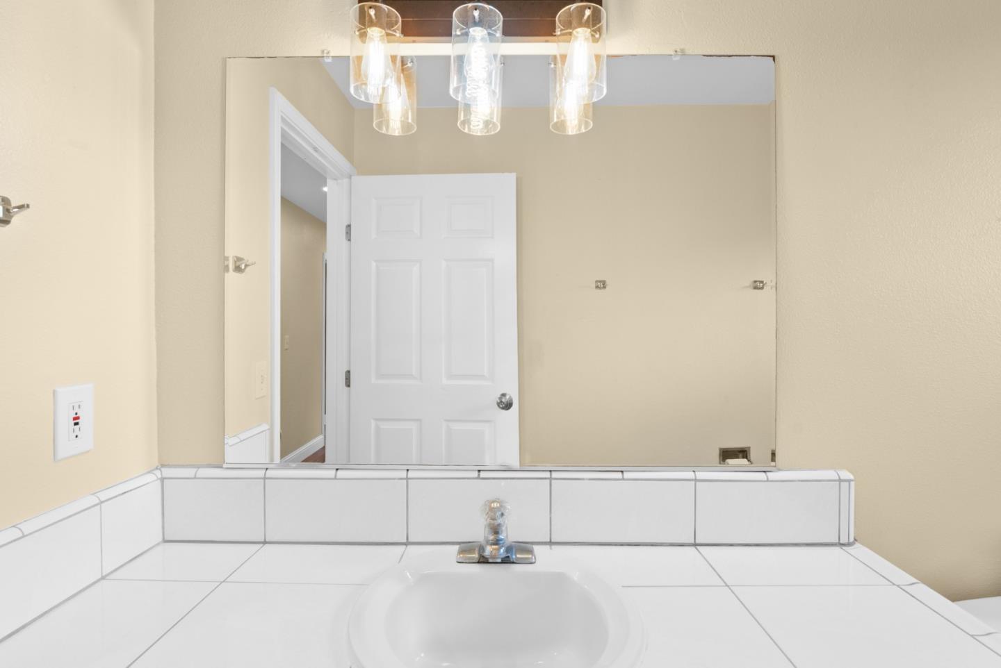 Detail Gallery Image 23 of 28 For 812 Loma Prieta Dr, Aptos,  CA 95003 - 3 Beds | 2 Baths