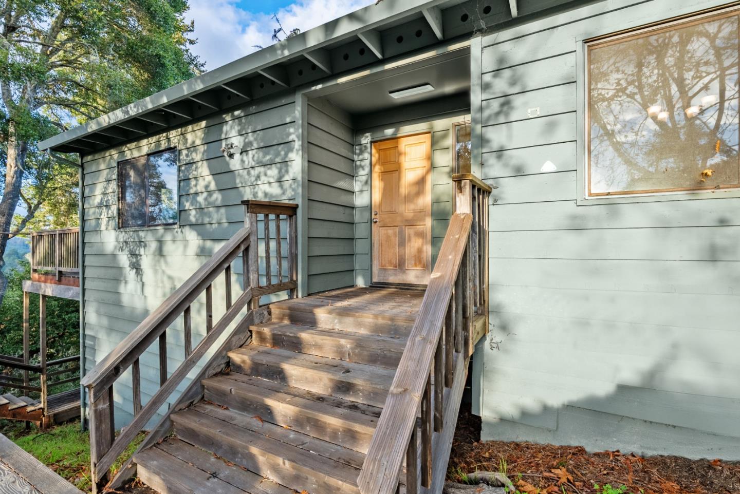 Detail Gallery Image 5 of 28 For 812 Loma Prieta Dr, Aptos,  CA 95003 - 3 Beds | 2 Baths