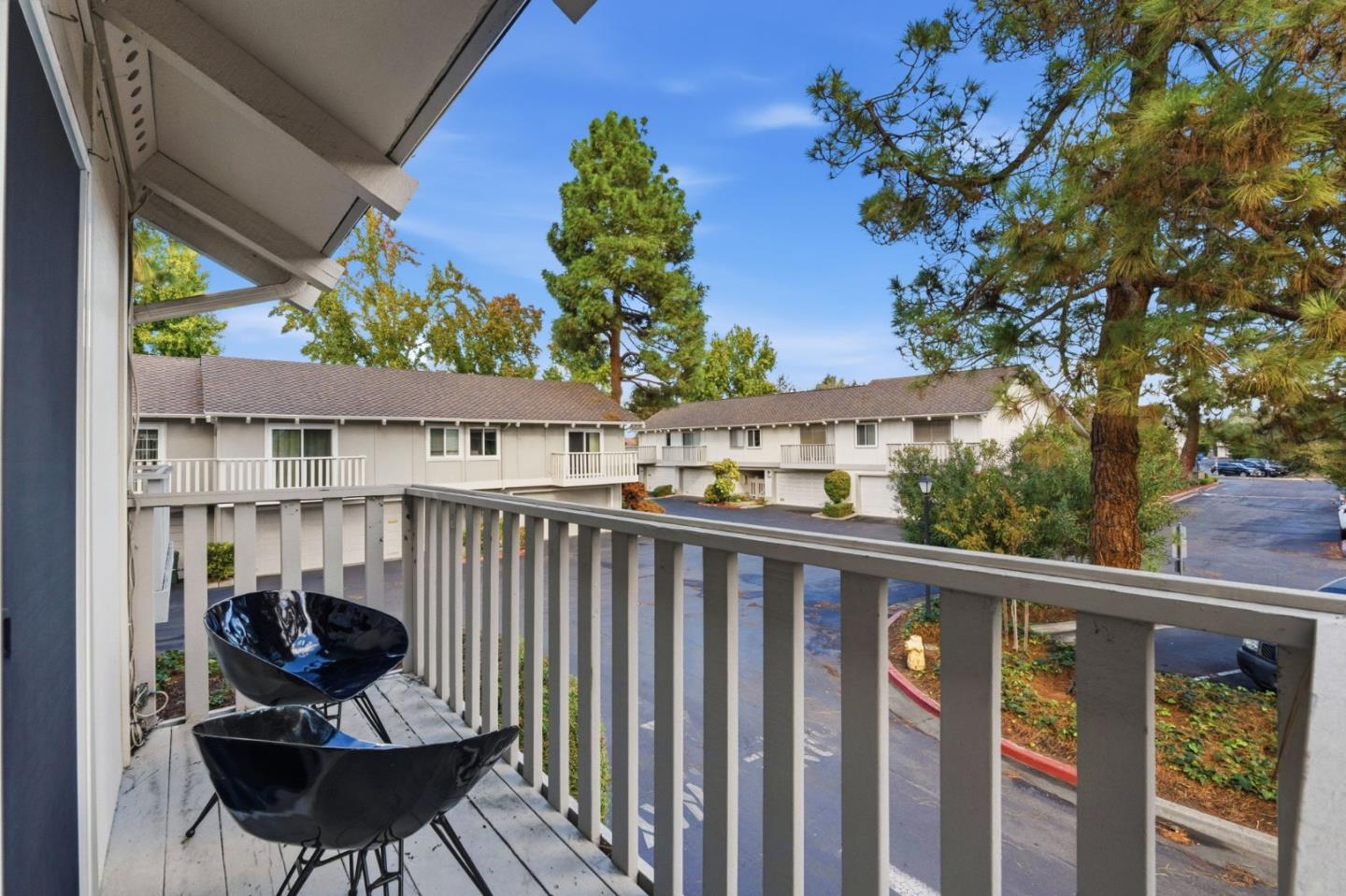 Detail Gallery Image 34 of 63 For 10969 Northshore Sq, Cupertino,  CA 95014 - 3 Beds | 2 Baths